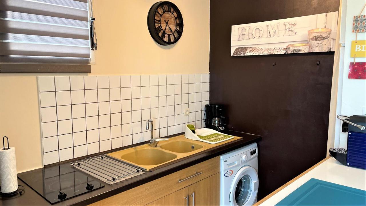 Appartement Grand studio lumineux - Saint Gilles Les Bains Extérieur photo